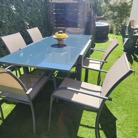Rum i privatbostad Les Du Xv