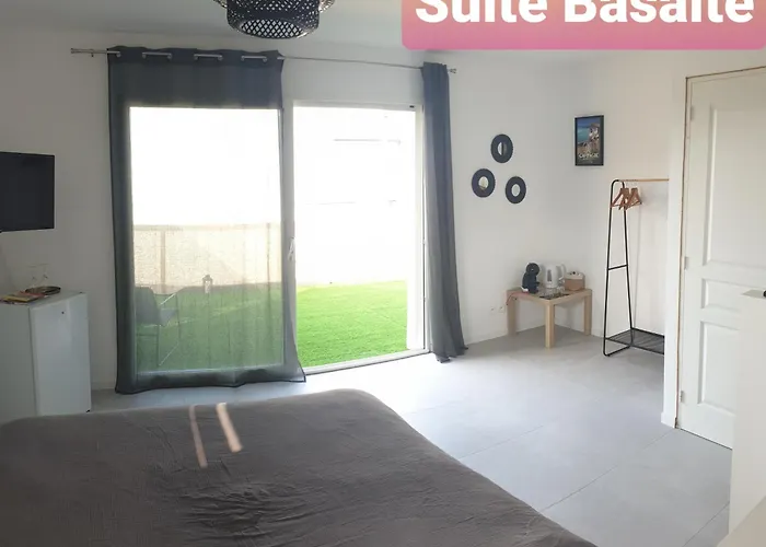 Les Du Xv Quarto em Acomodações Particulares Agde